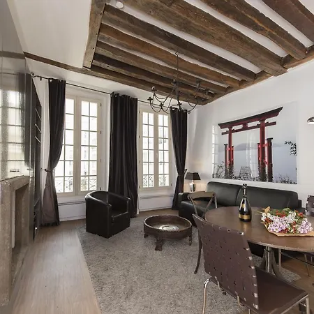 Couleur St Martin Apartment Paris